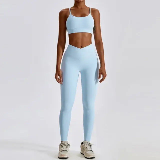Women's Athletic Workout Set – Stylish Gym Clothes for Training & Fitness