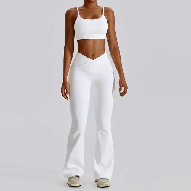 Women's Athletic Workout Set – Stylish Gym Clothes for Training & Fitness