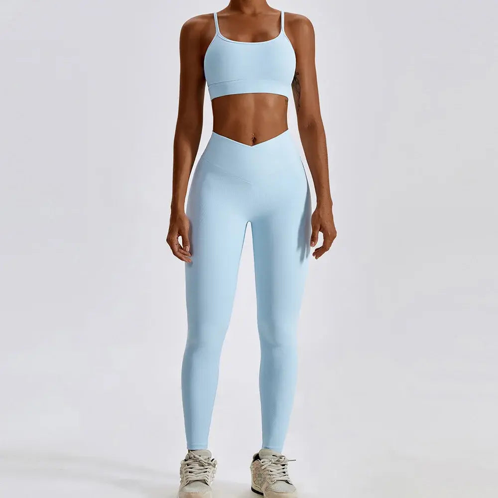 Women's Athletic Workout Set – Stylish Gym Clothes for Training & Fitness