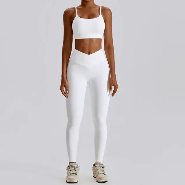 Women's Athletic Workout Set – Stylish Gym Clothes for Training & Fitness